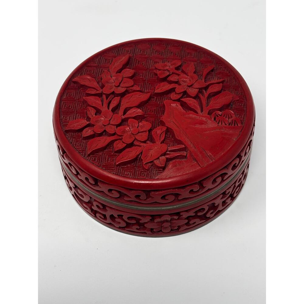 Chinese Cinnabar Lacquer Trinket Box Hand-Carved Floral &Bird Design Red Lacquer